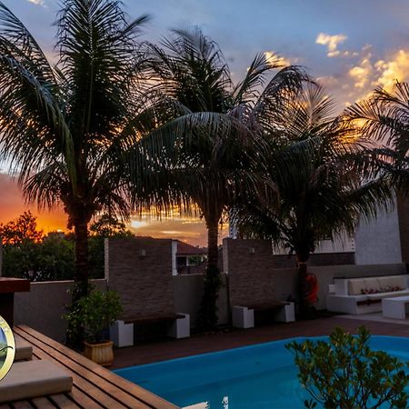 Hotel Holiday Foz Foz do Iguacu Exterior photo